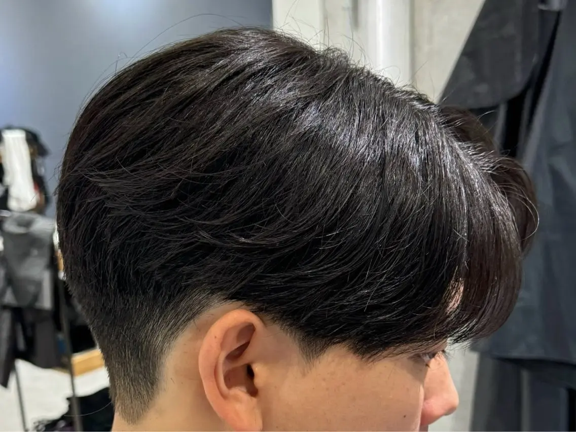 ショート メンズ カット 縮毛矯正 メンズ特化美容師 中戸 滉のヘアスタイル