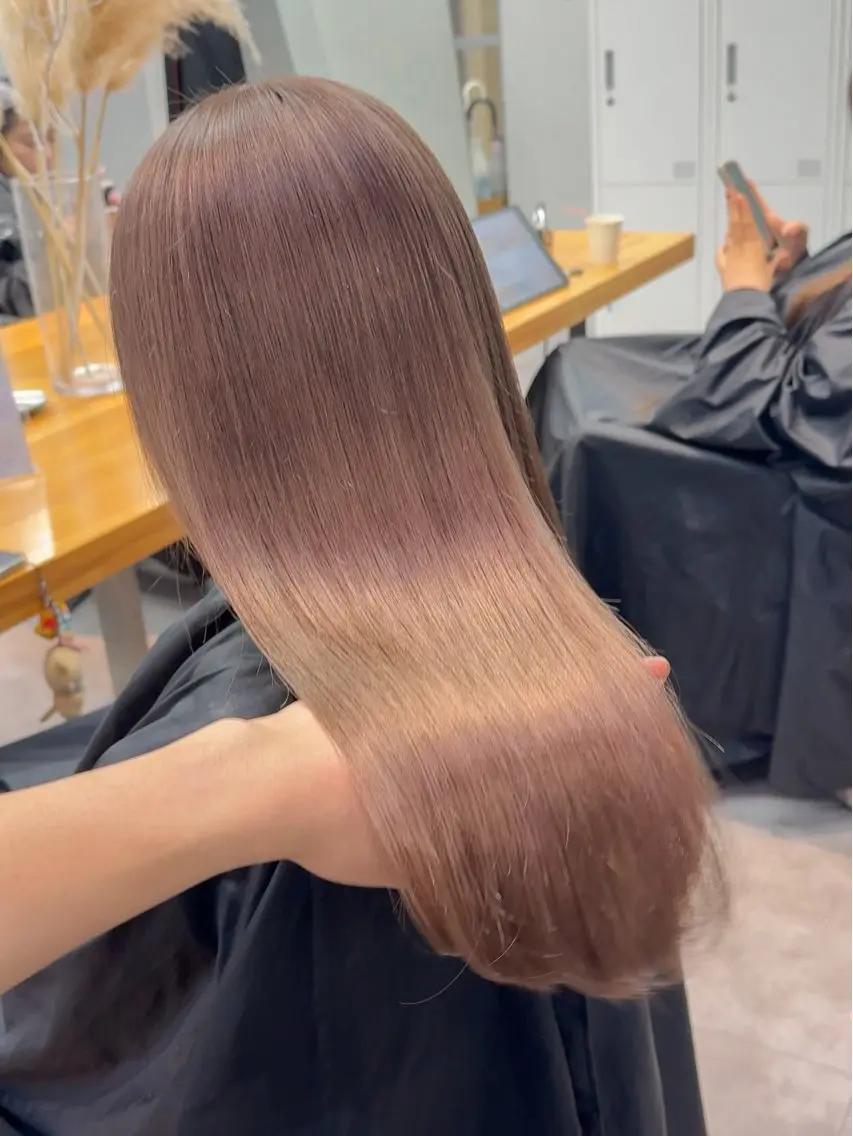 ロング ヘアカラー ヘアセット 🧸🍯ダブルカラー モデルmio🍯🧸のヘアスタイル