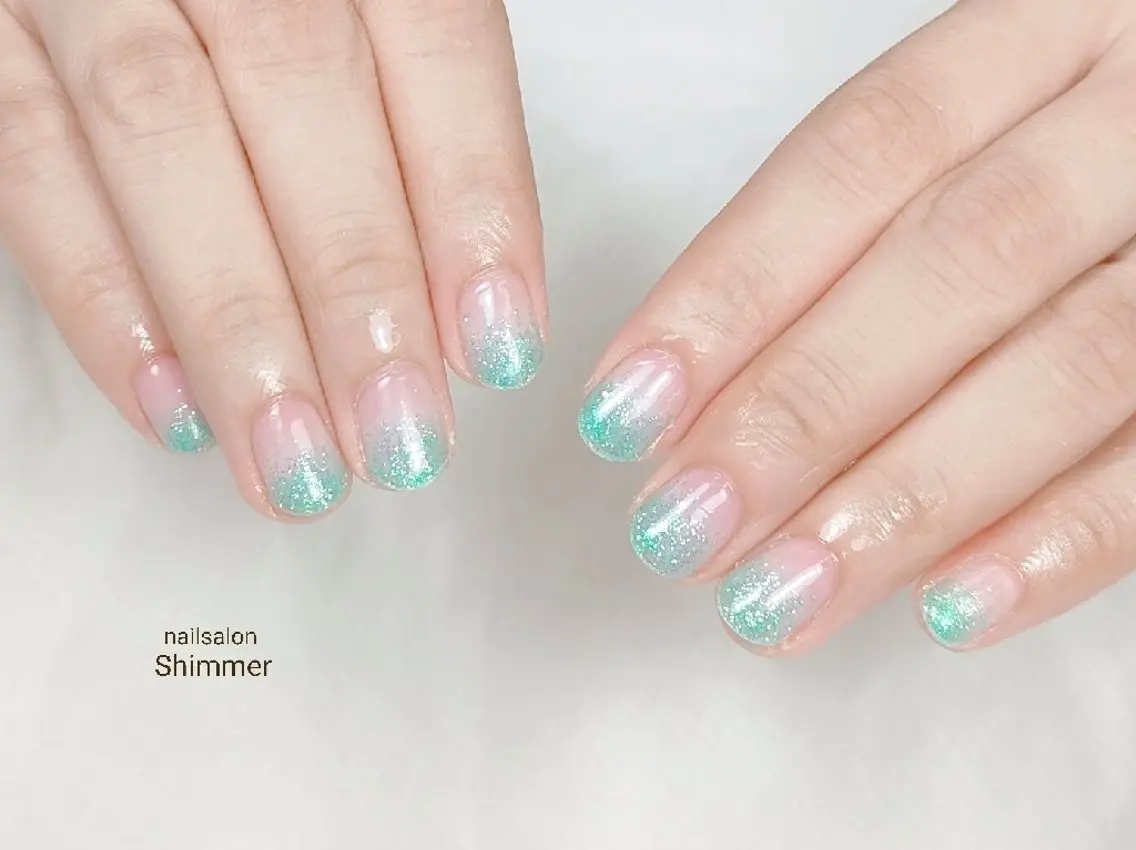 ネイル Shimmer Asakoのネイルデザイン