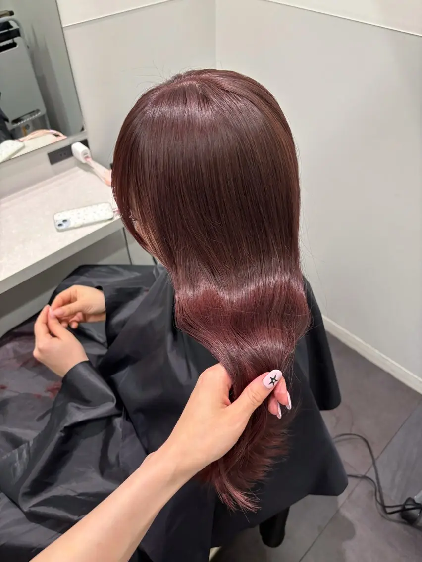 ロング ヘアカラー トリートメント 盛れる透明感カラー momokaのヘアスタイル