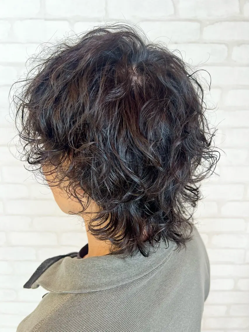ショート パーマ ショートヘア ウルフカット パーマ メンズ特化☝️添田 好恵のヘアスタイル