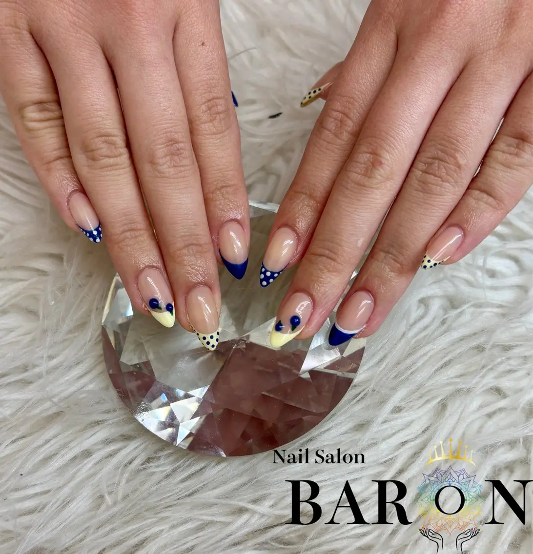 ネイル ハンドネイル BARON MIUのネイルデザイン