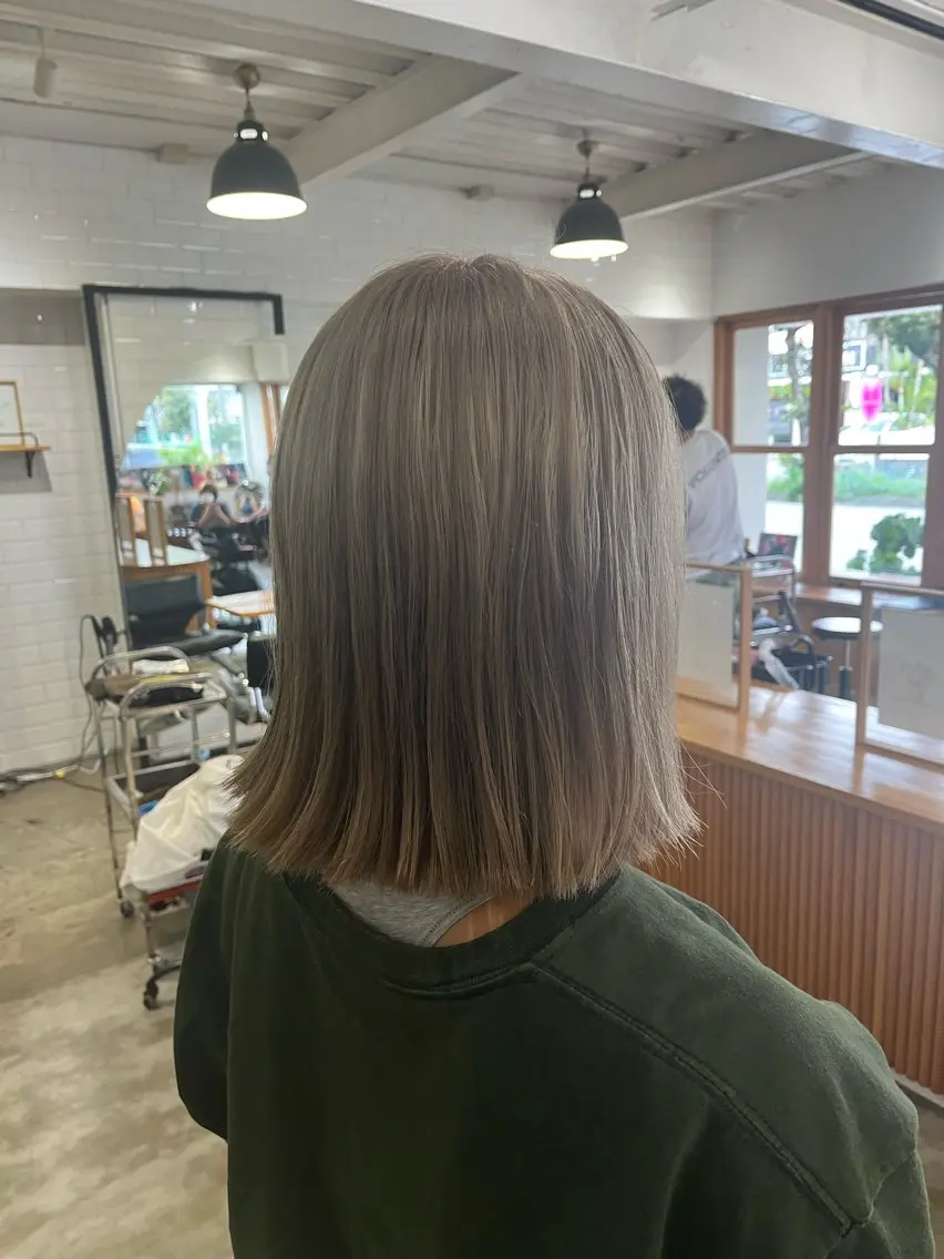 ミディアム カラー ベージュカラー ヘアカラー ノハナ💜北谷 BY MY SIDEのヘアスタイル
