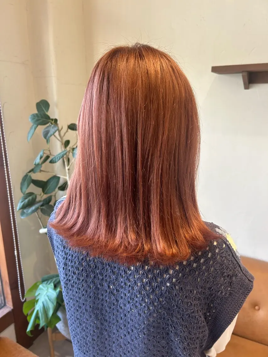 ミディアム カラー ブラウンカラー オレンジ オレンジブラウン ヘアカラー 杉原 萌々香のヘアスタイル