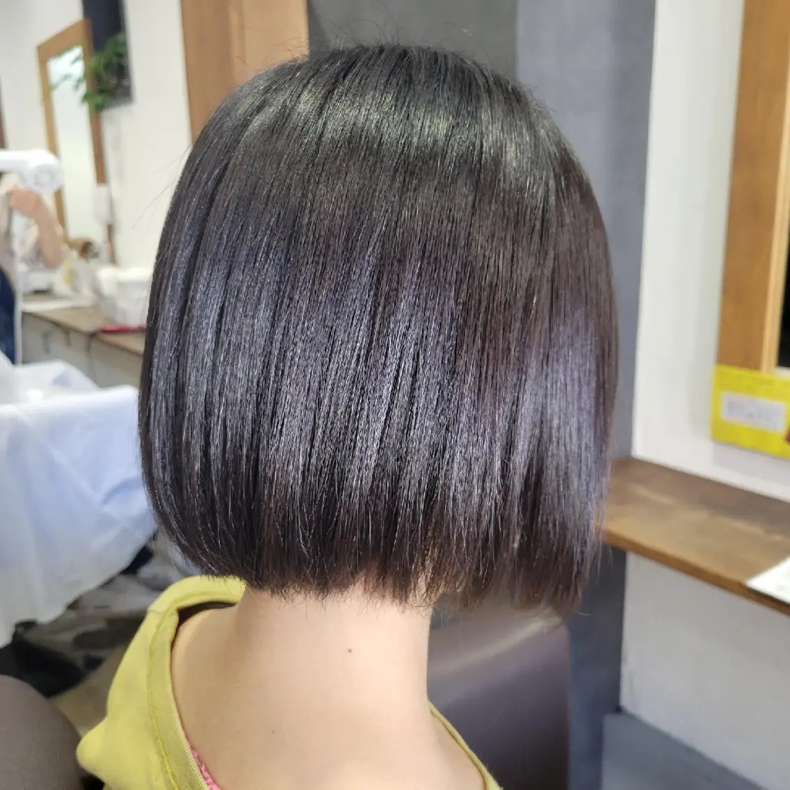 ショート ボブ カット 田中 杏佳のヘアスタイル