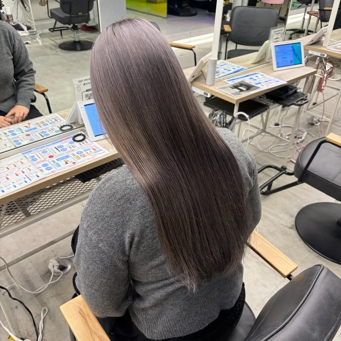 ロング カラー ヘアカラー ななみ.⋆𝜗𝜚 透明感カラー/まつパのヘアスタイル