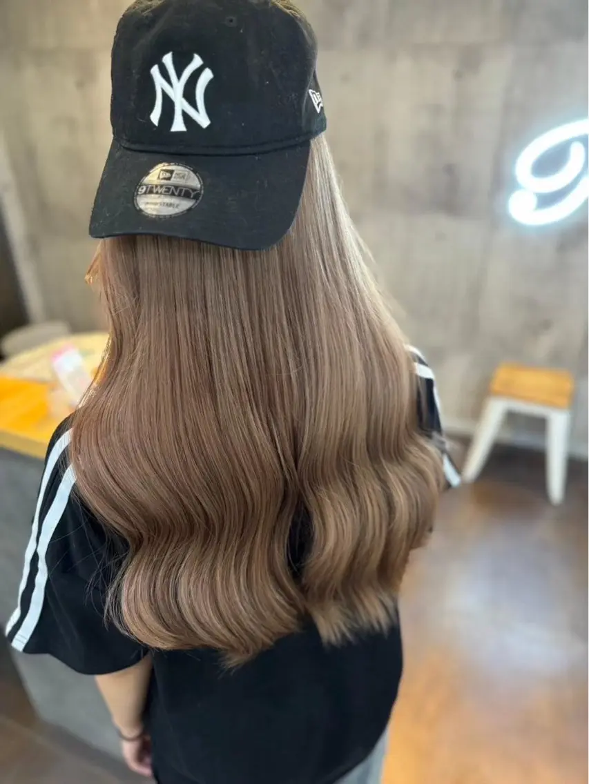 カラー メンズ特化美容師 ﾀｲｶﾞのヘアスタイル