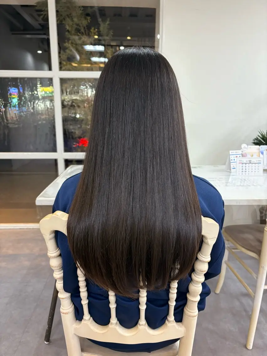 ロング 顔周りカット レイヤーカット 高橋 真歩のヘアスタイル