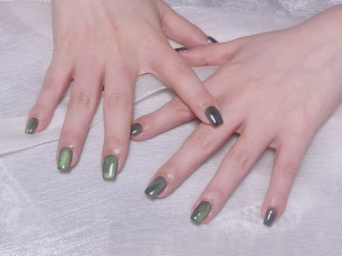 ネイル ハンドネイル KARI ネイルサロンのネイルデザイン