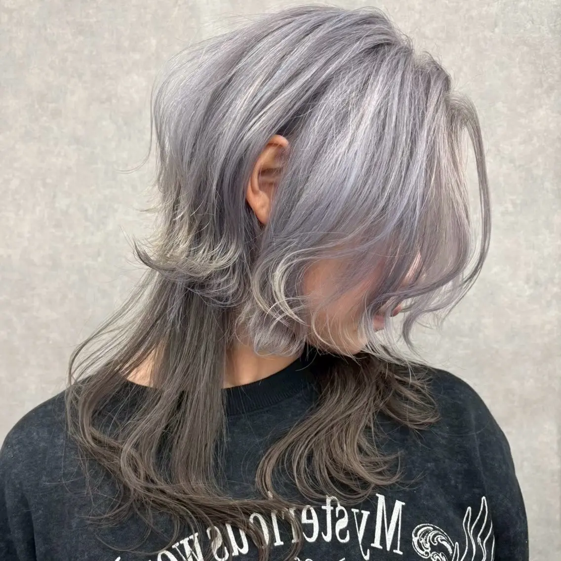 カラー デザインカラー Yoshiいろあそび 八王子/ハイトーンのヘアスタイル