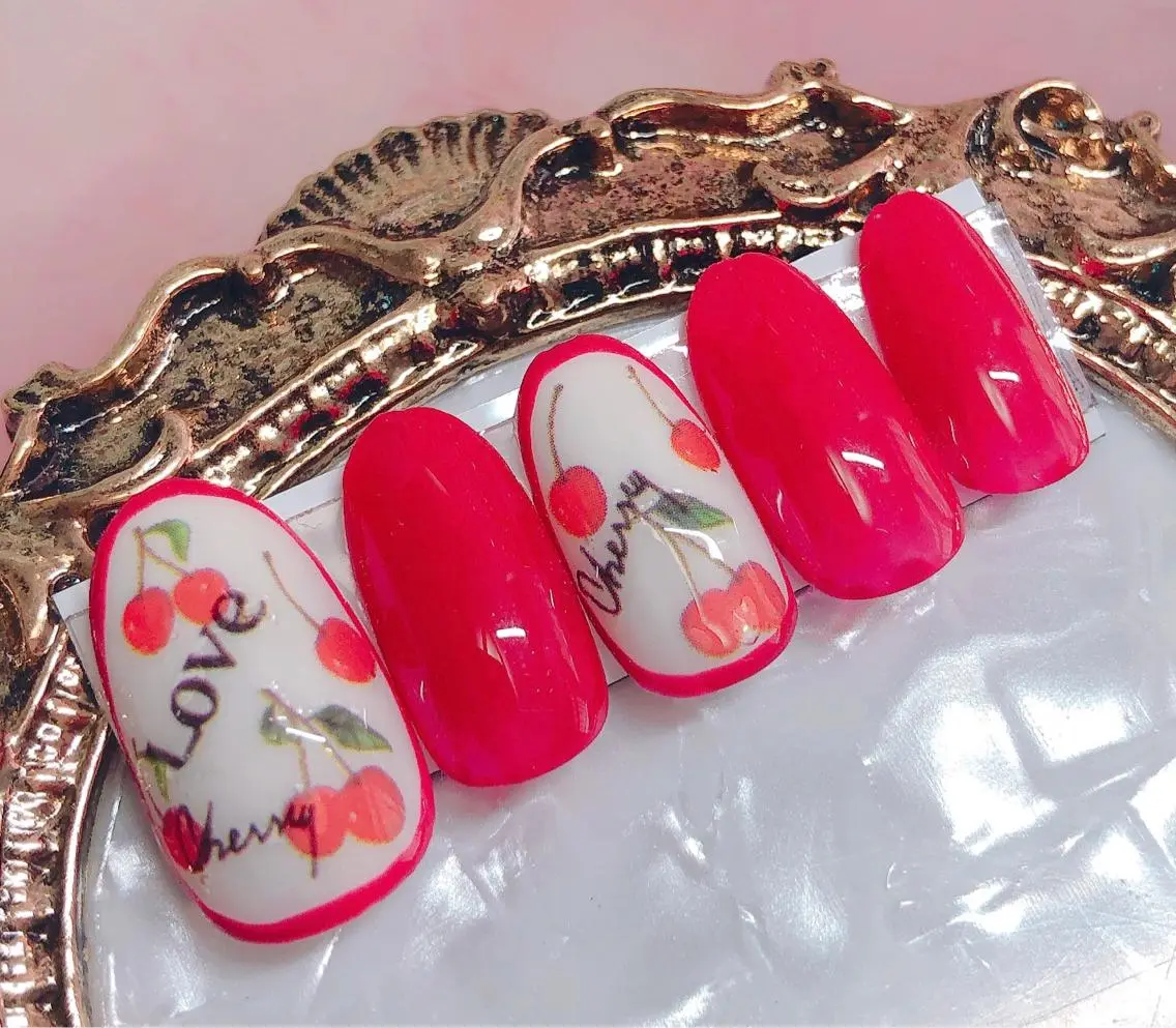 ネイル ハンドネイル CROWN プライベートサロンのネイルデザイン