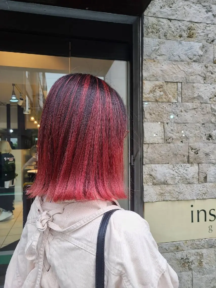 ミディアム カラー バレイヤージュ レイヤーカット 大人髪ヘアセット/ 切りたて感なしカットのヘアスタイル