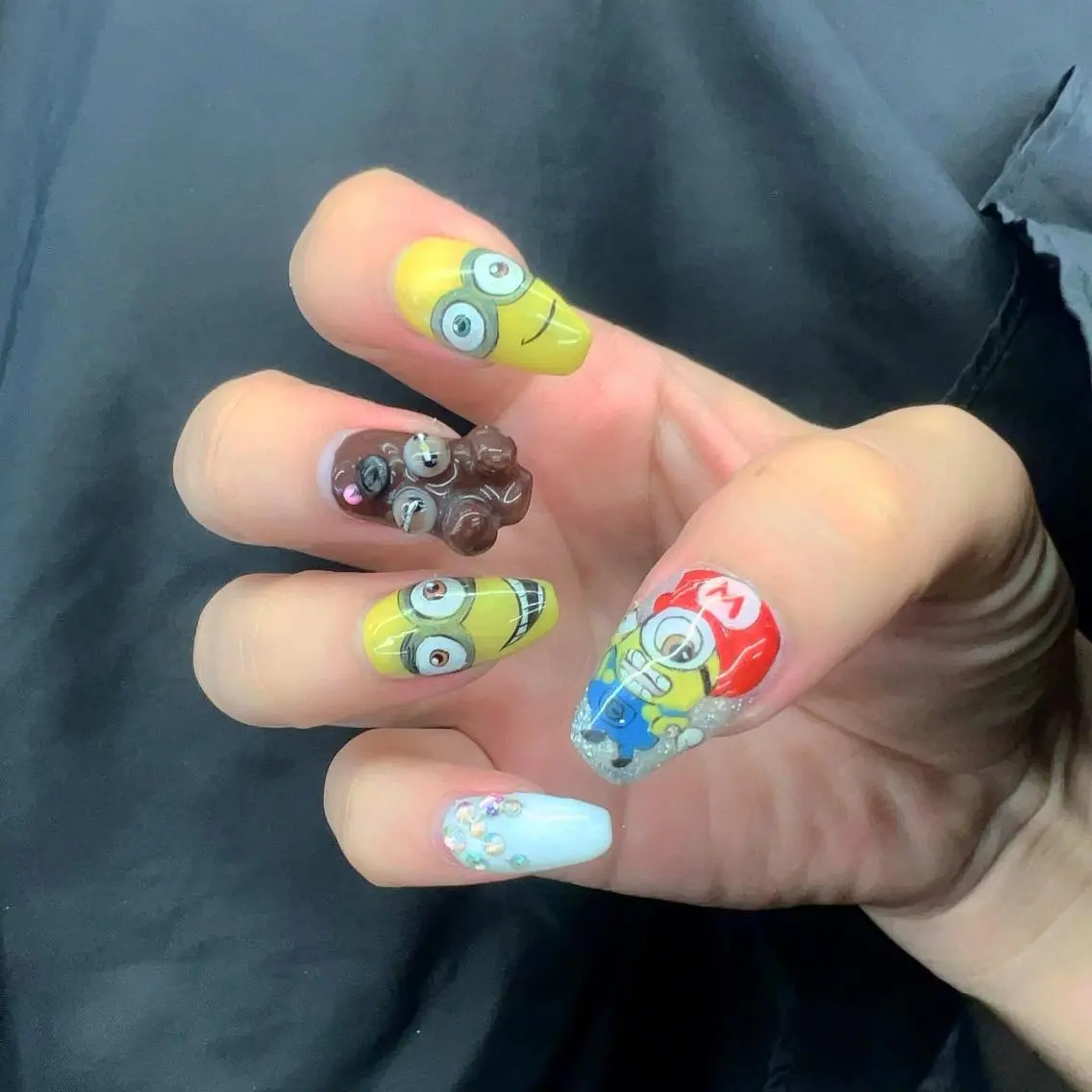 ネイル ハンドネイル Dia Nail AKIのネイルデザイン