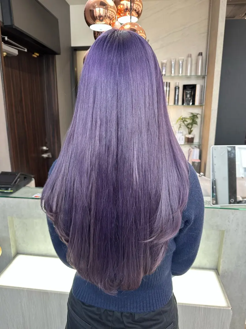 ロング カラー ベージュカラー ブリーチ ブロンド ケアブリーチ 透明感カラー カット ヘアカラー トリートメント AYAKASA 暖色カラー/レイヤーのヘアスタイル