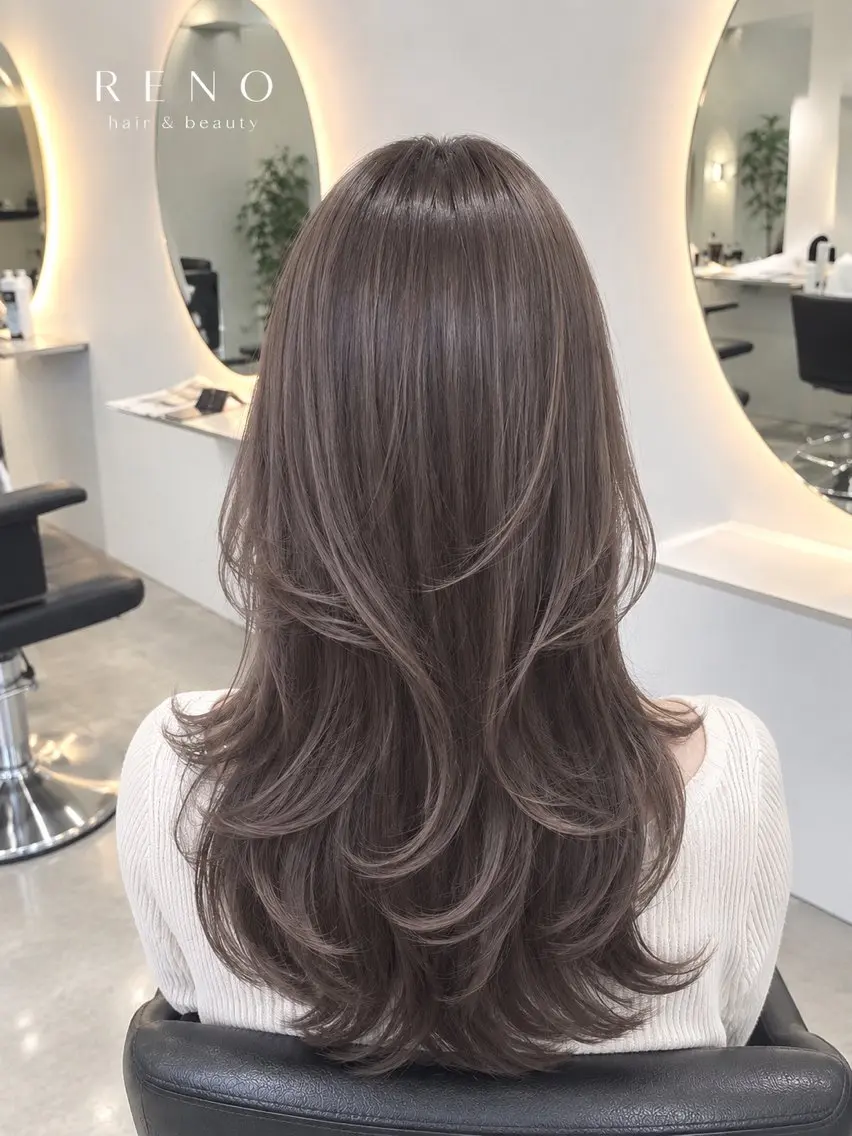 【ミニモ限定✨】上質な艶カラー+似合わせカット+艶トリートメントの写真