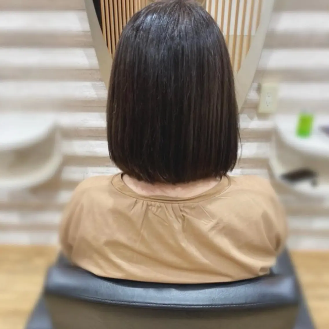 ミディアム カラー 髪質改善 カット トリートメント KON｜ごまかさない 艶。酸熱×精密カットのヘアスタイル