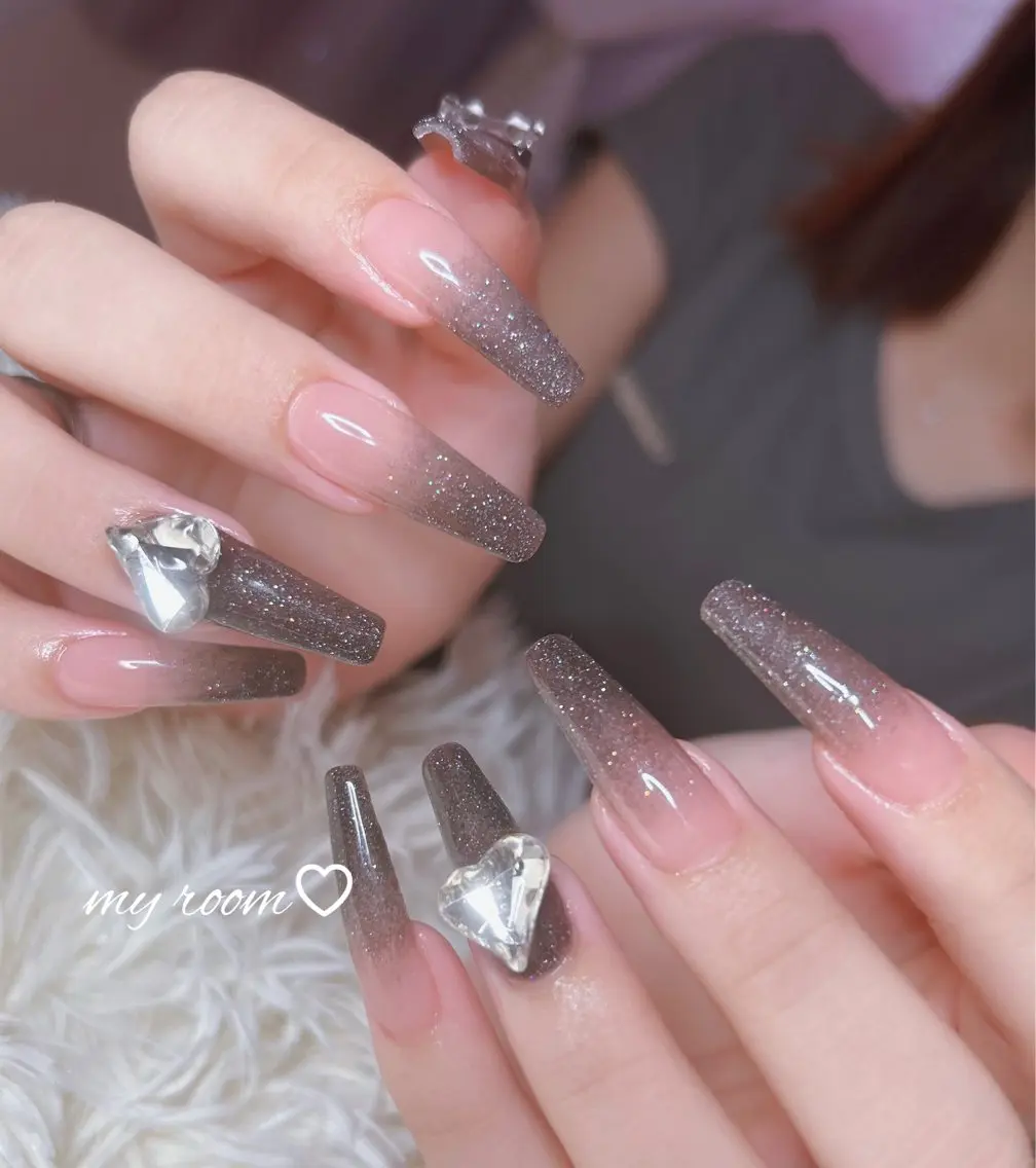 ネイル うるま市サロン Yuko Izawaのネイルデザイン