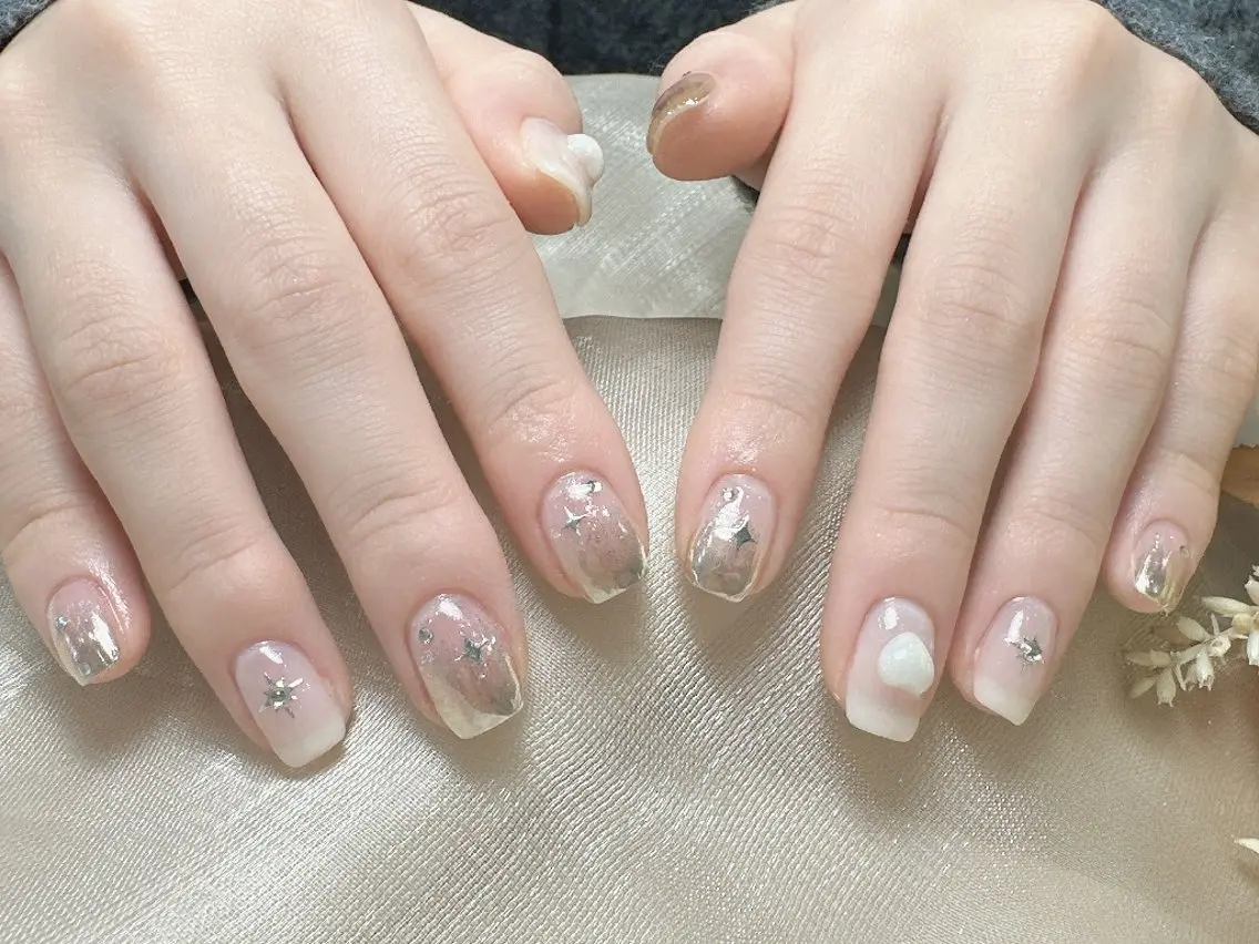ネイル シンプルネイル ハンドネイル UM Nail Salonのネイルデザイン