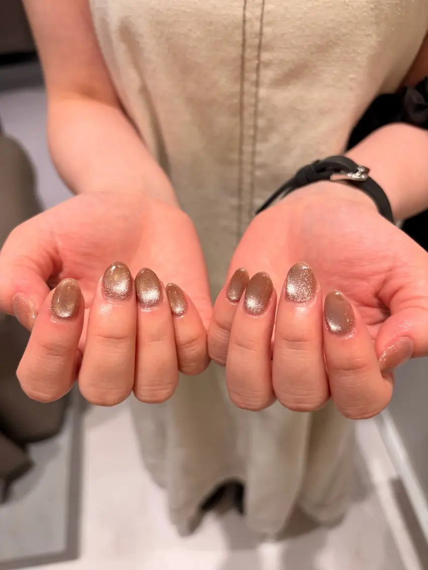ネイル マグネットネイル マグネットワンカラー ワンカラーネイル ハンドネイル DEE nail madoka.tのネイルデザイン