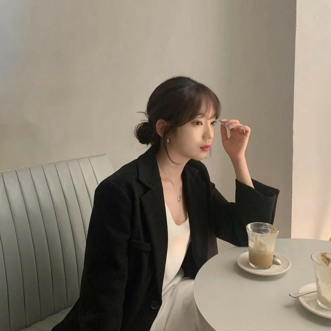 セミロング カラー 韓国トレンドカット カラー🤍しゅうじのヘアスタイル