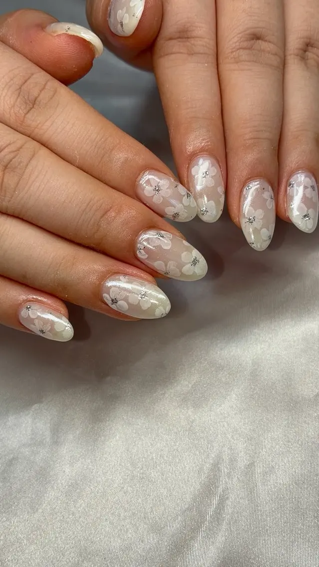 ネイル ハンドネイル C. NAILSのネイルデザイン