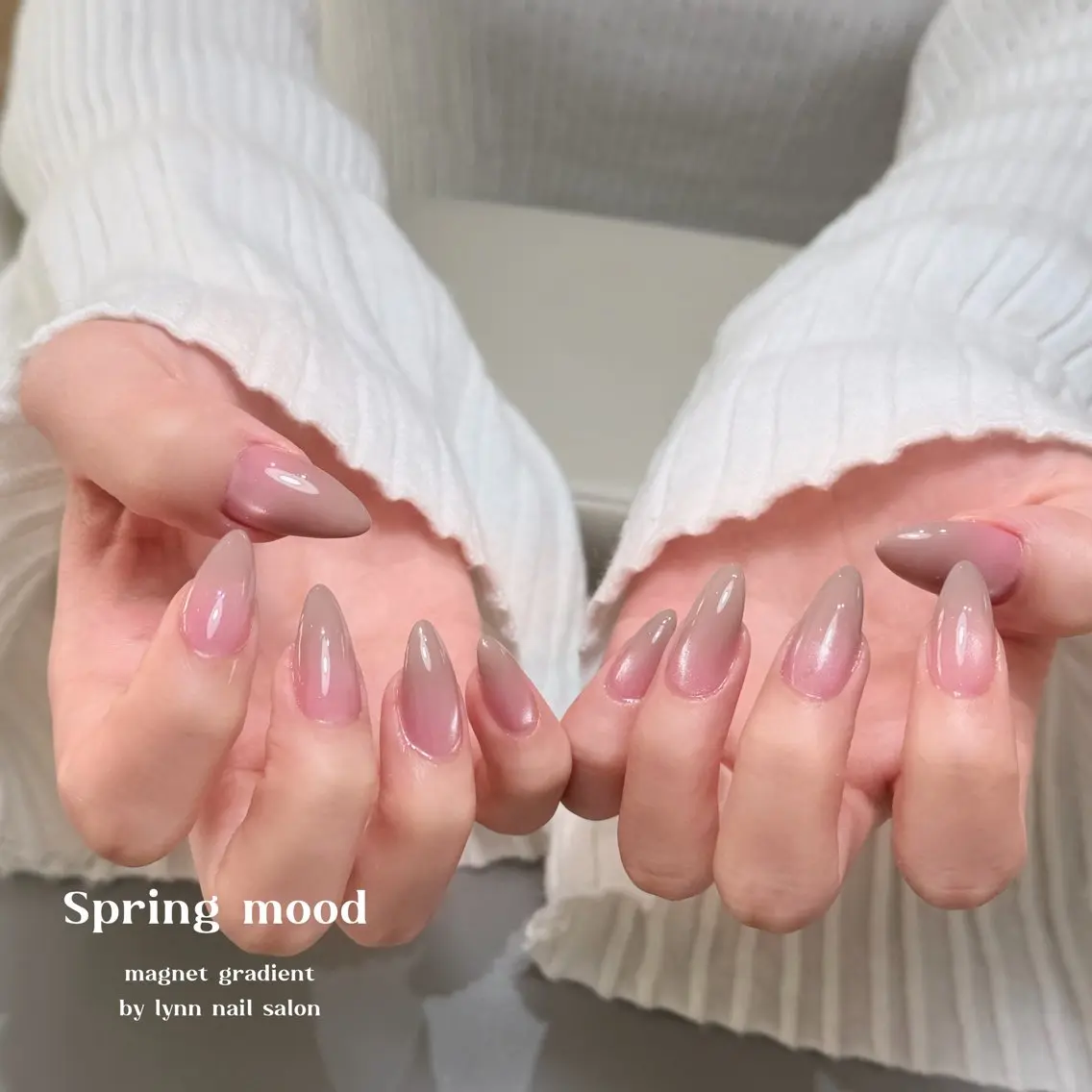 ネイル フットネイル フレンチネイル グラデーション ハート 氷ネイル・うるうるネイル ハンドネイル Lynn_ Nailのネイルデザイン