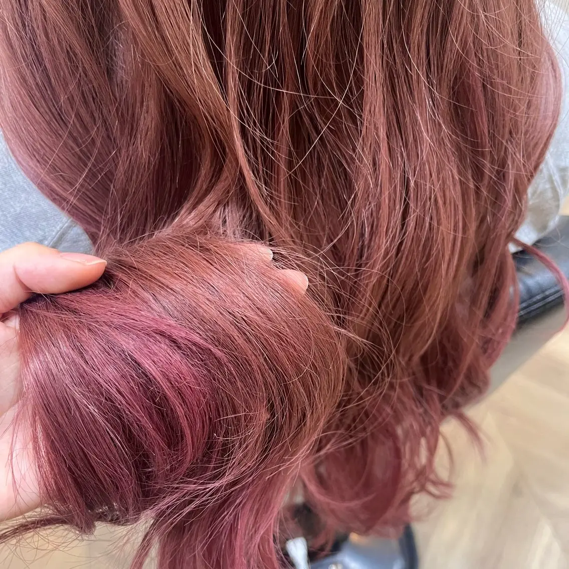 ロング カラー ピンクカラー Harada Naoのヘアスタイル