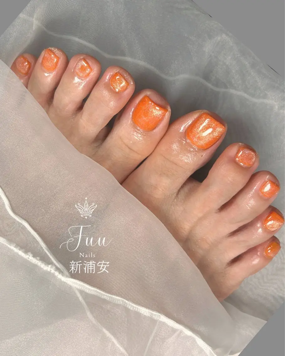 ネイル オーロラネイル フラワーネイル フットネイル マグネットネイル シンプルネイル フットネイル 犬のいるネイルサロン Fuu nailsのネイルデザイン