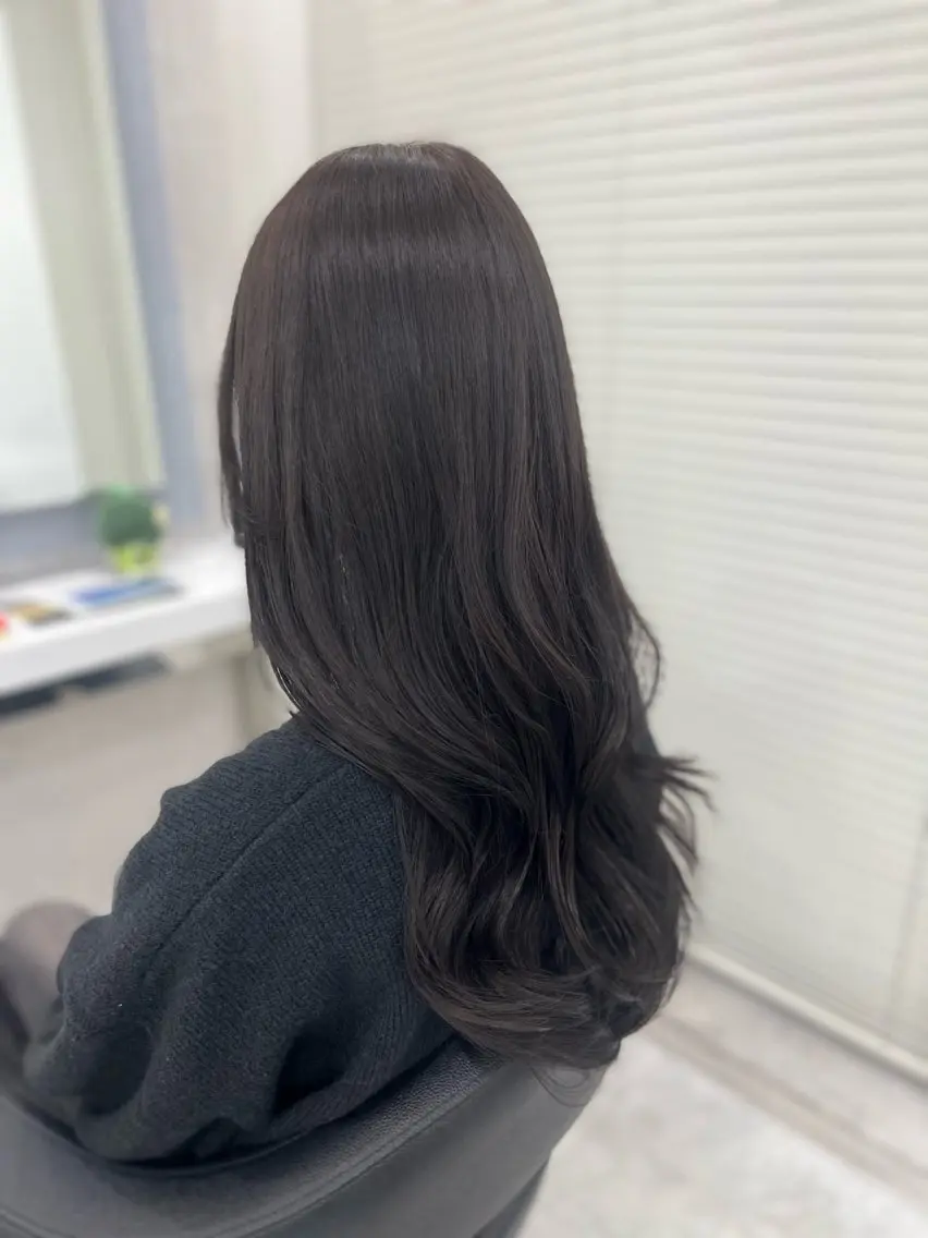 セミロング カラー 野口 楓華のヘアスタイル