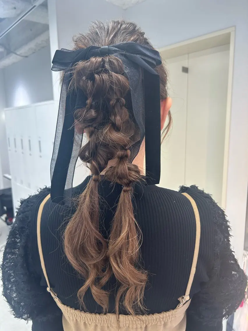 ロング ヘアアレンジ ヘアセット Gisel みらののヘアスタイル