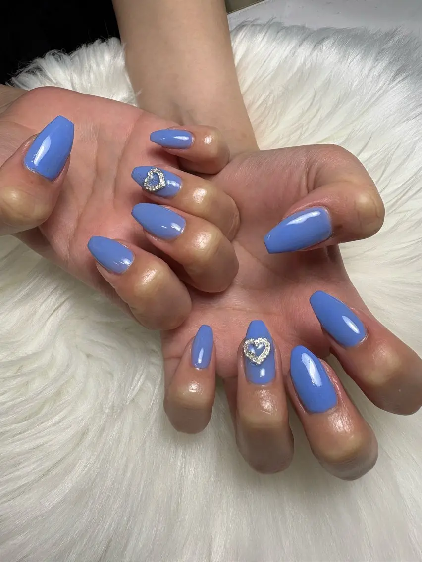 ネイル ブルー ロングネイル 夏ネイル infinity skyのネイルデザイン