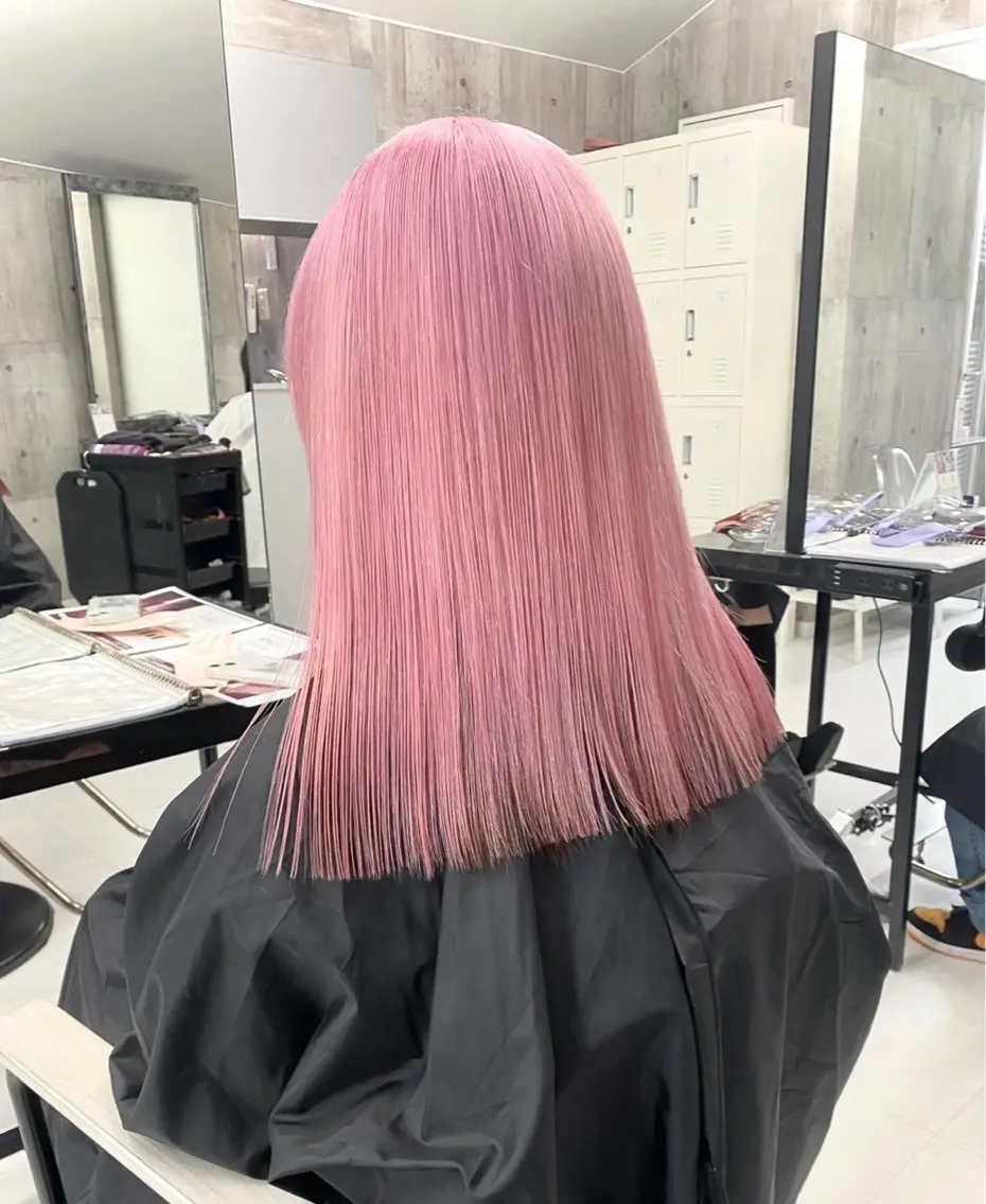 セミロング カラー ヘアカラー 🌈【🎀ヘアデザイ ナー🎀】✨ノン✨のヘアスタイル