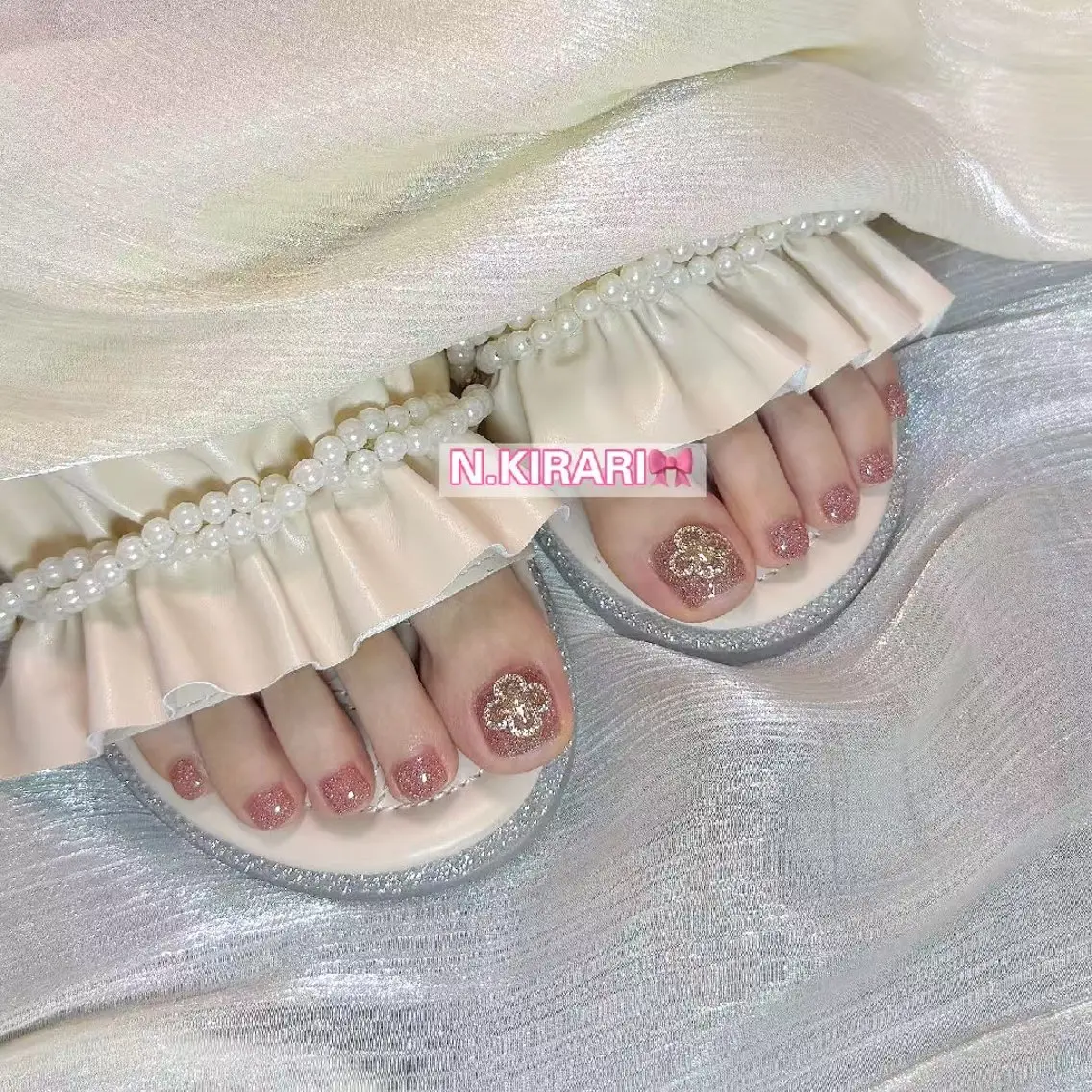 ネイル フットネイル 🦋momo 🦋のネイルデザイン