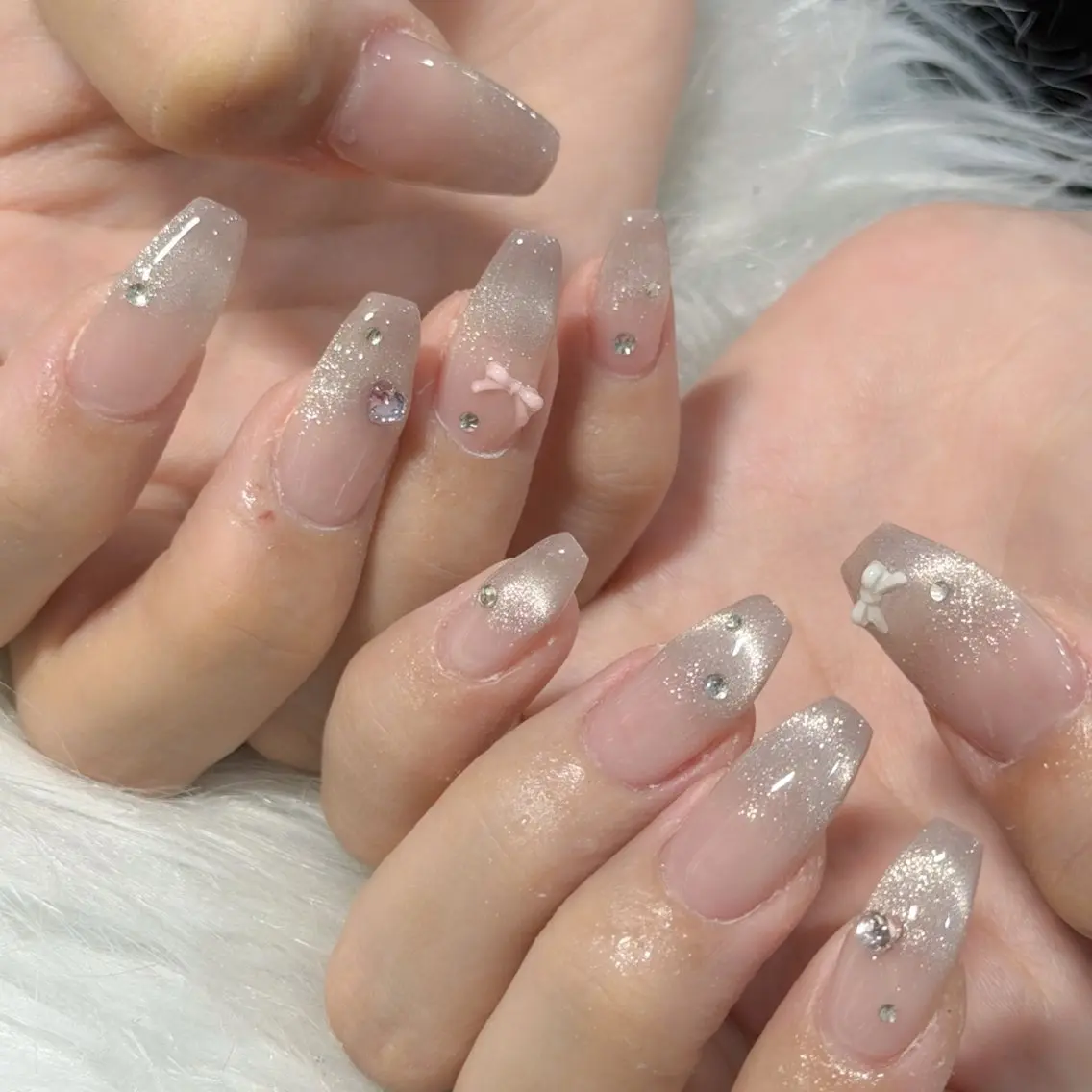 ネイル ハンドネイル フットネイル LAVISH nanamiのネイルデザイン
