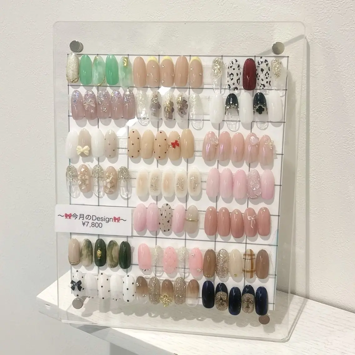 ネイル 持ち込み ハンドネイル 横浜Nailist 𝜗𝜚春菜のネイルデザイン
