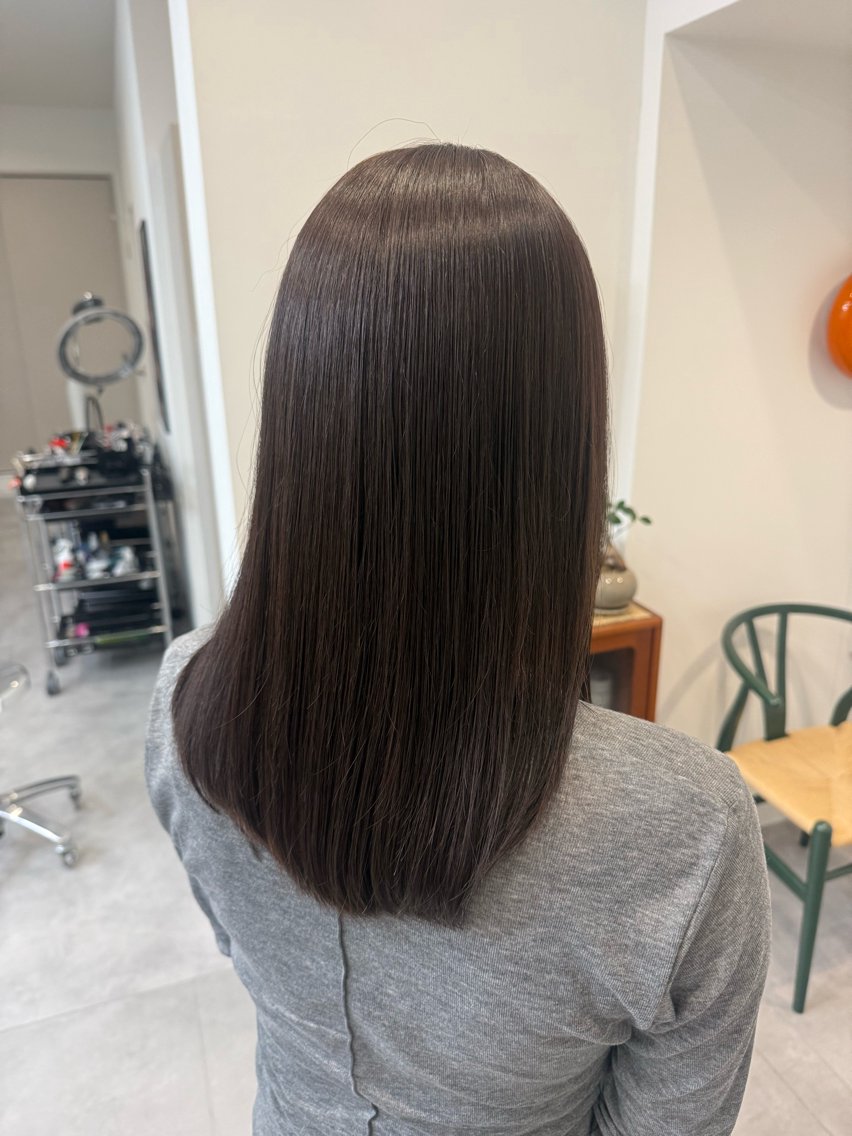 ミディアム カラー ヘアカラー 齋藤 小羽のヘアスタイル