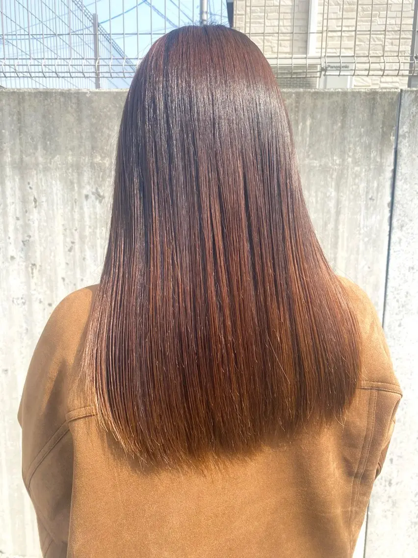 ロング アサクラ ユウアのヘアスタイル