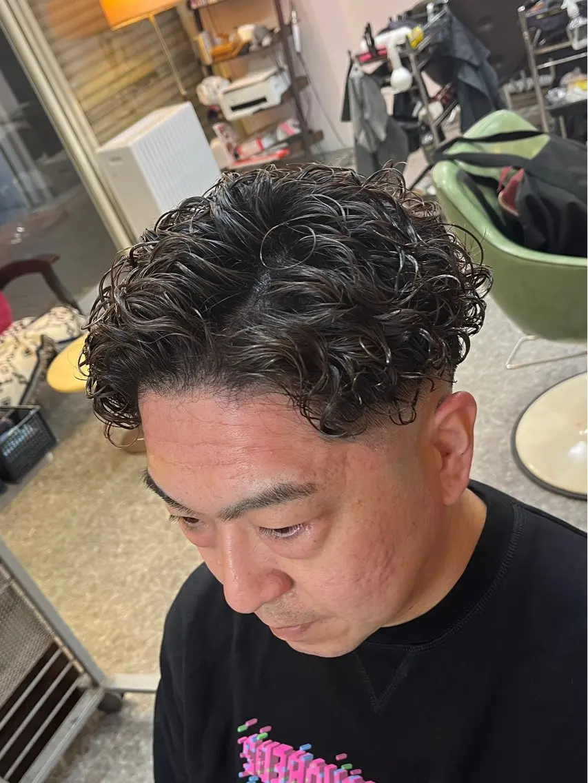 ミディアム パーマ ミディアムパーマ スパイラルパーマ 🌈予約の98%パ ーマ⭕️🌈福本のヘアスタイル