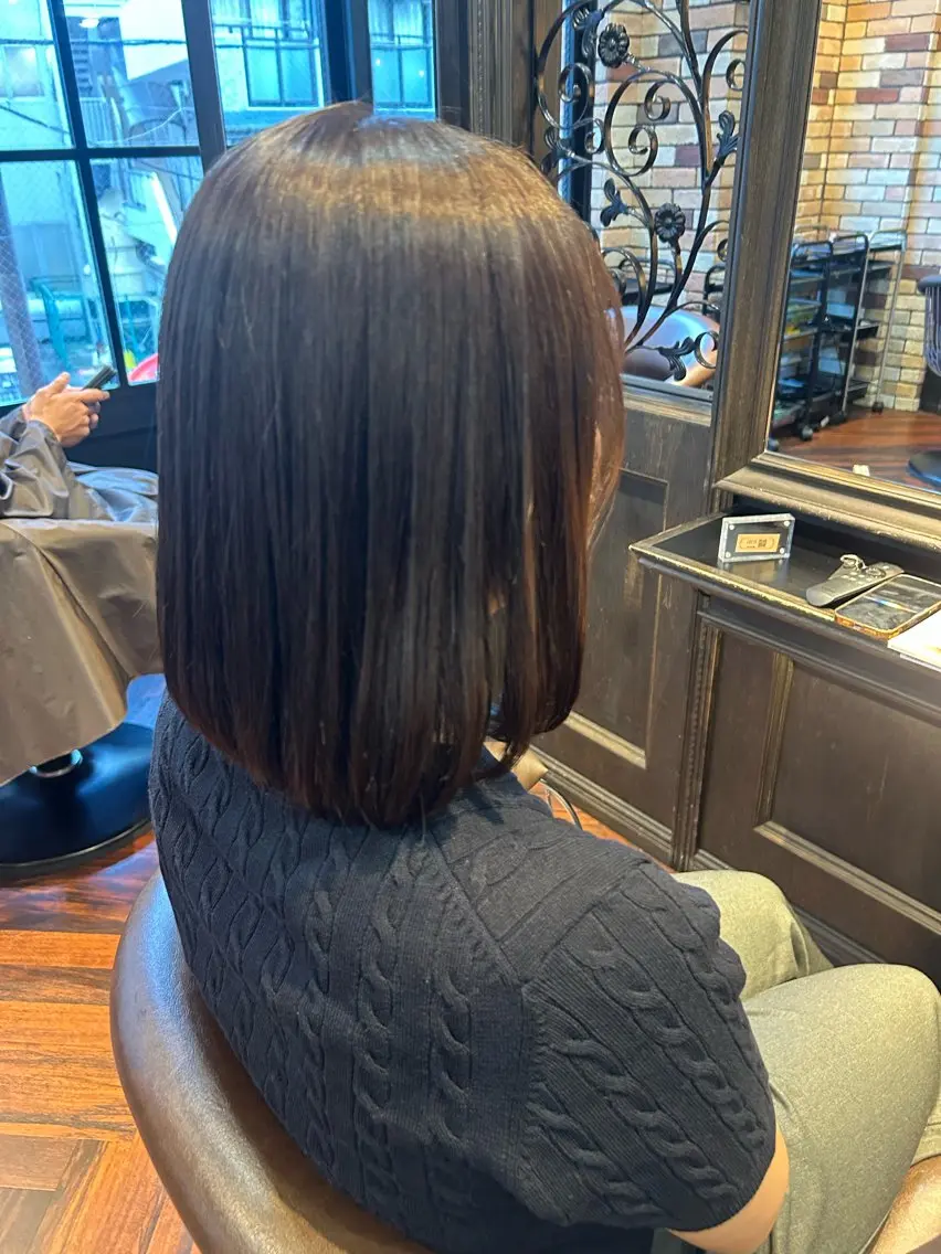 ミディアム カラー INOUE SAKIのヘアスタイル