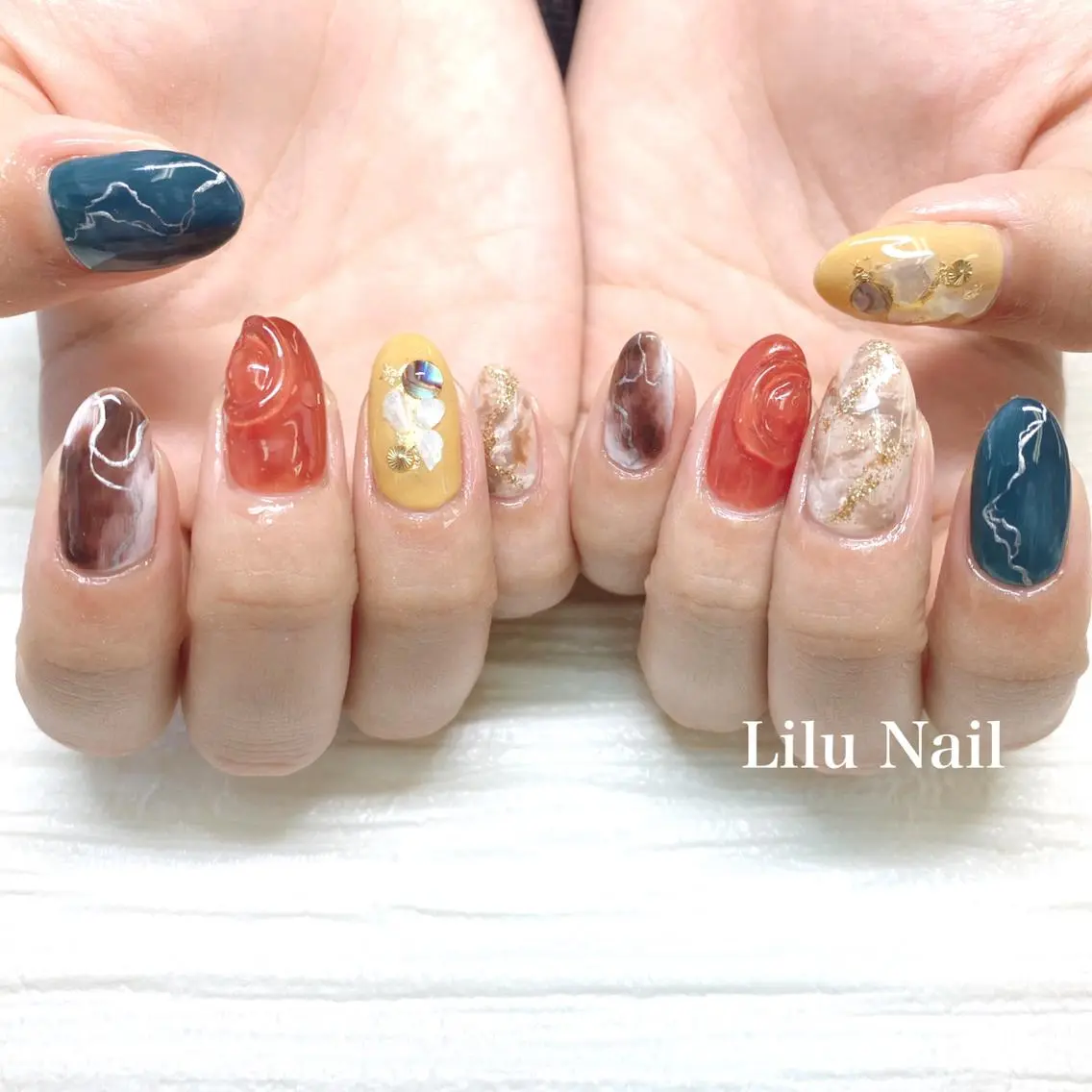 ネイル ニュアンスネイル モチの良さ◉ フィルインネイル♡のネイルデザイン