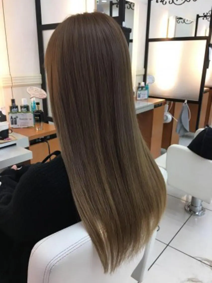 ✨自然な仕上がり✨ナチュラル縮毛矯正+極潤トリートメントの写真
