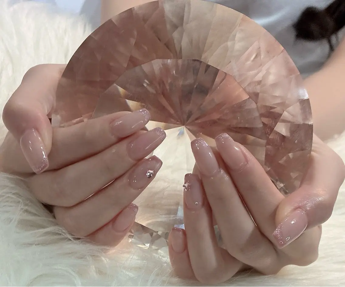 ネイル LoaChaton kaeのネイルデザイン