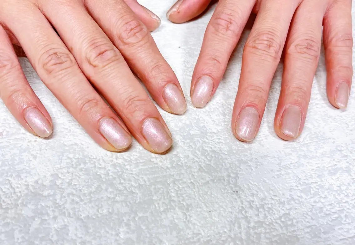 ネイル オーロラネイル フットネイル フレンチネイル ジェルネイル 韓国ネイル ハンドネイル mogunail &blowのネイルデザイン