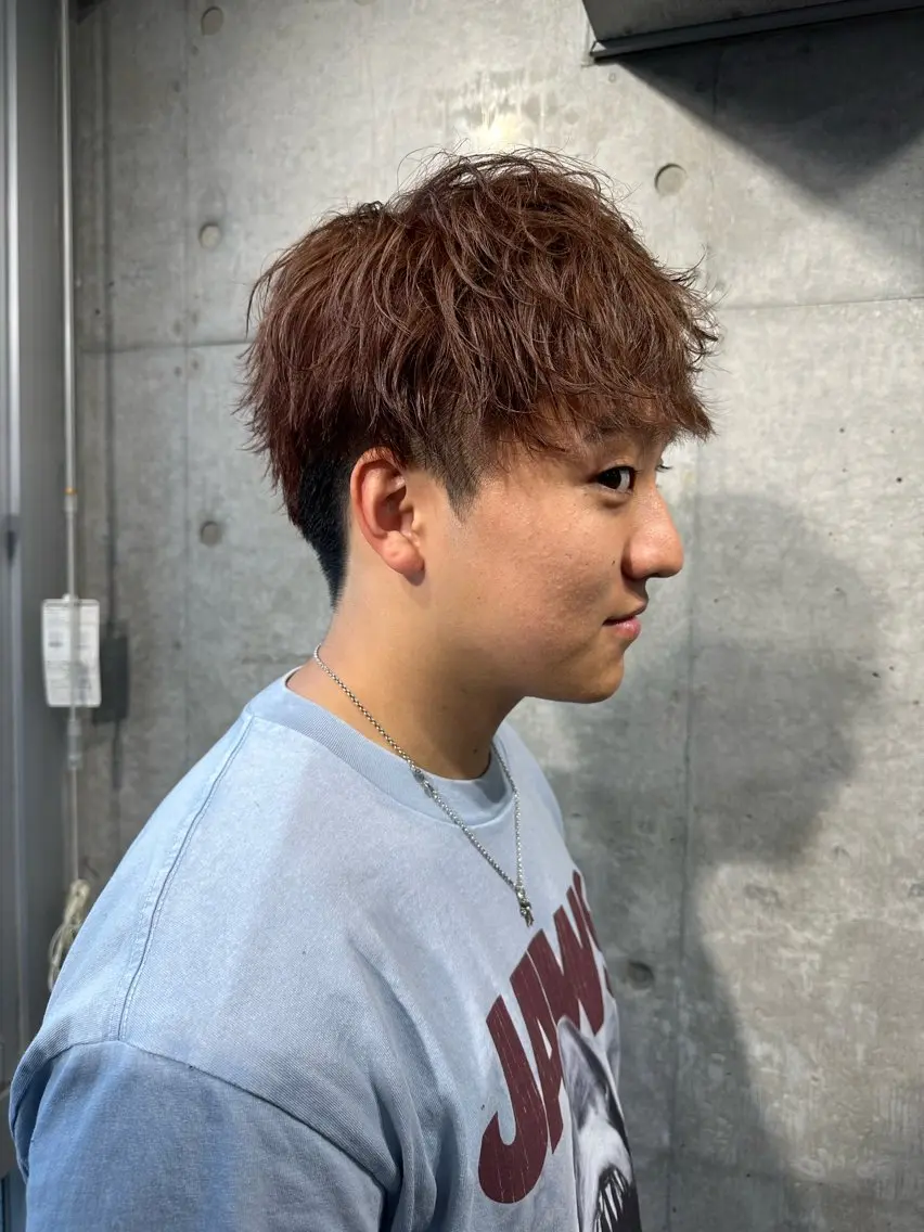 カラー メンズ メンズブリーチ メンズハイトーン メンズインナーカラー メンズ韓国風 メンズウルフカット DAIKIベージュ 🍂レイヤーカットのヘアスタイル