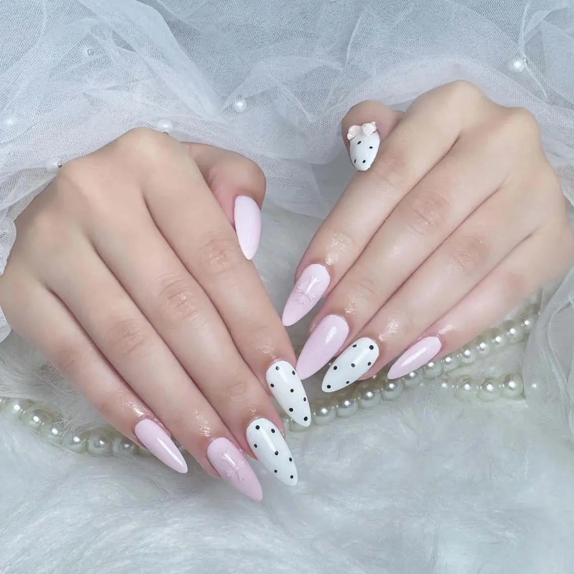 ネイル アートネイル ジェルネイル 韓国ネイル ロングネイル 持ち込み ハンドネイル Blingg NailStudioのネイルデザイン