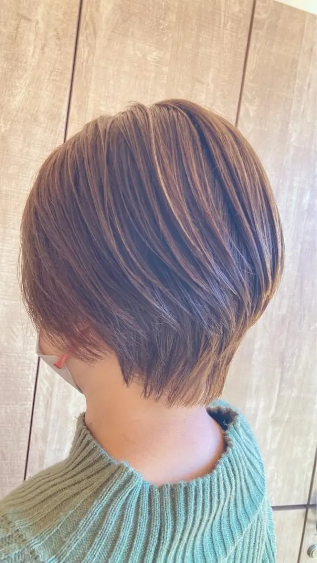 ショート カラー ヘアカラー RAPTURE 宇野栞菜のヘアスタイル
