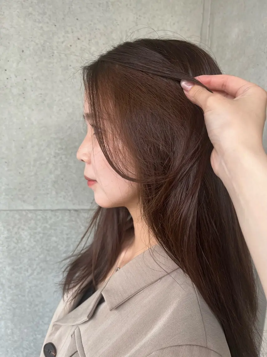 カラー 透明感・艶カラー 🩵miaのヘアスタイル