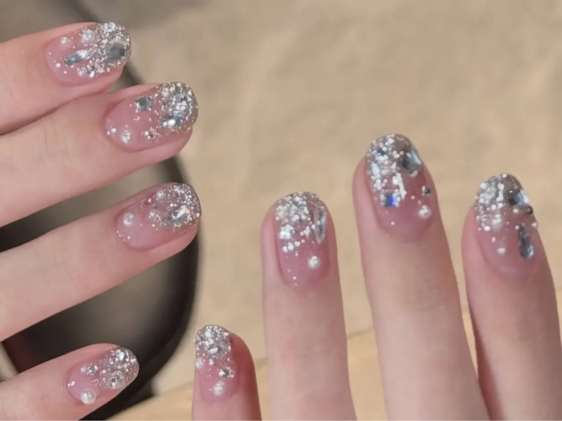 ネイル ブラウン フットネイル フレンチネイル グラデーション 氷ネイル・うるうるネイル ハンドネイル Mixx Nail_ Studioのネイルデザイン