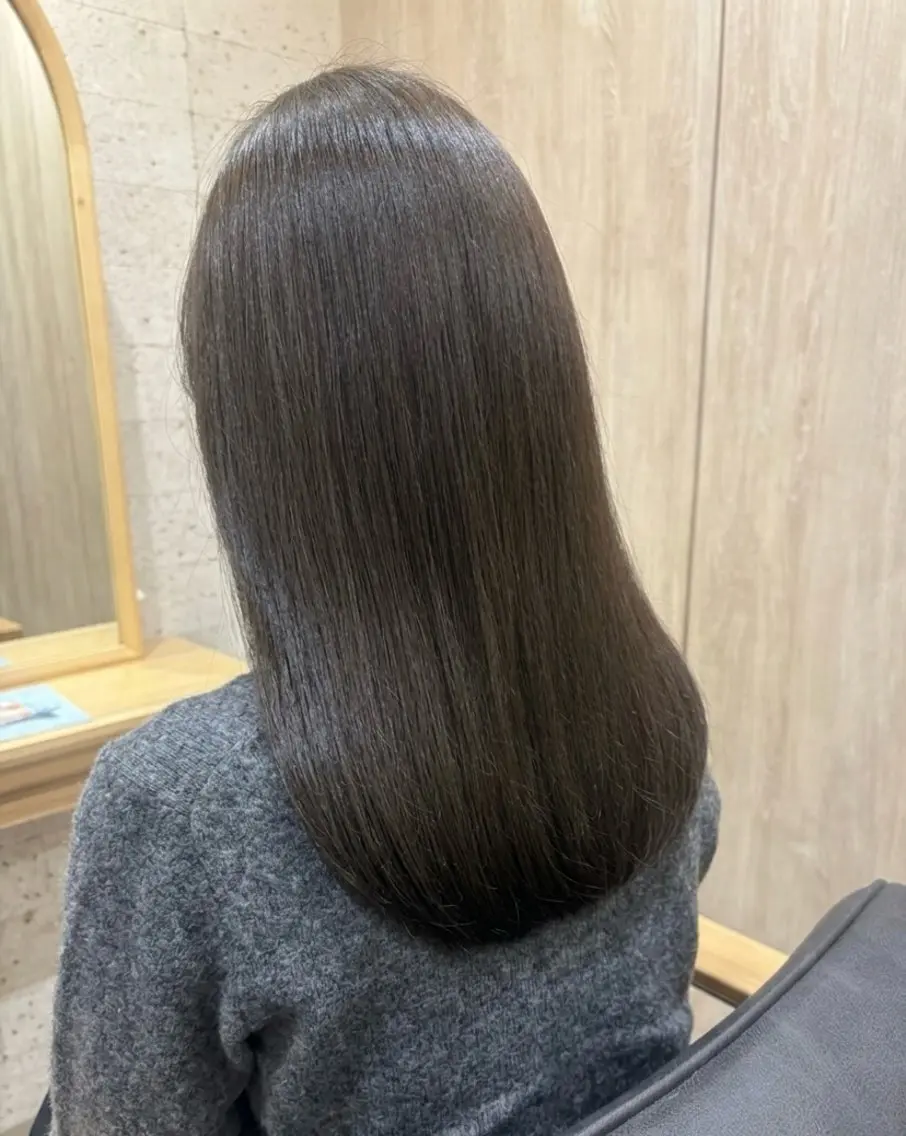 ミディアム カラー ヘアカラー トリートメント 片岡 謙心のヘアスタイル