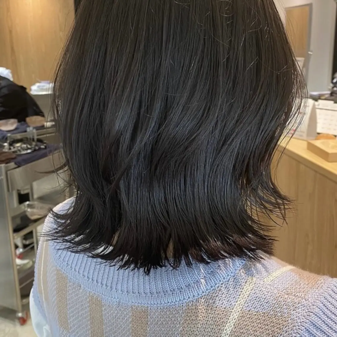 ミディアム ボブレイヤー ボブ レイヤーカット 松尾 汐莉のヘアスタイル
